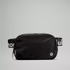Lululemon | Everywhere Belt Bag Logo Strap